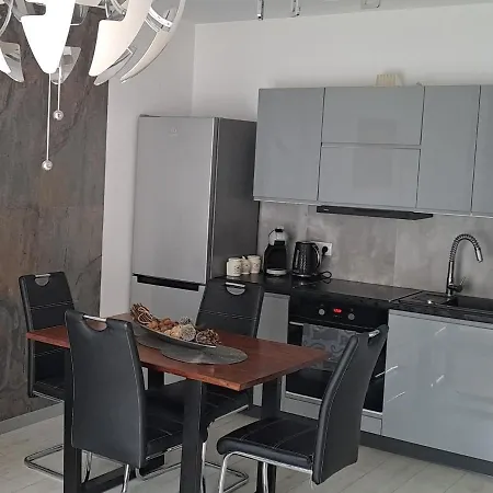 Apartament-sweet Night