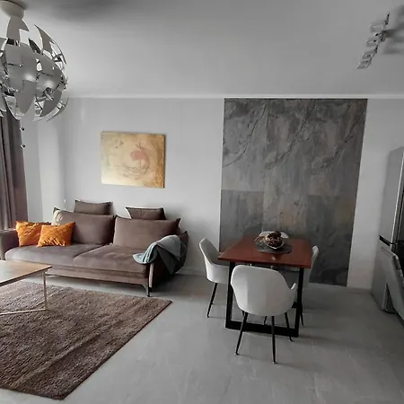 Apartament-sweet Night